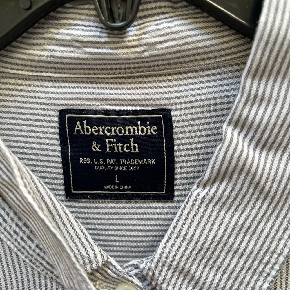 A&F button down - Picture 2 of 3